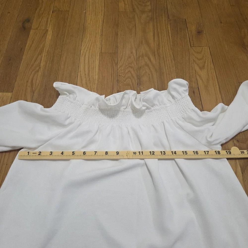 Tuckernuck Womens Preppy Minimalist Off The Shoulder Summer Casual Top White S - Picture 6 of 11